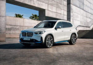 2022 BMW U11 iX1: white front angle