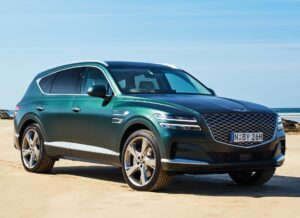 2020 Genesis JX1 GV80: green front quarter