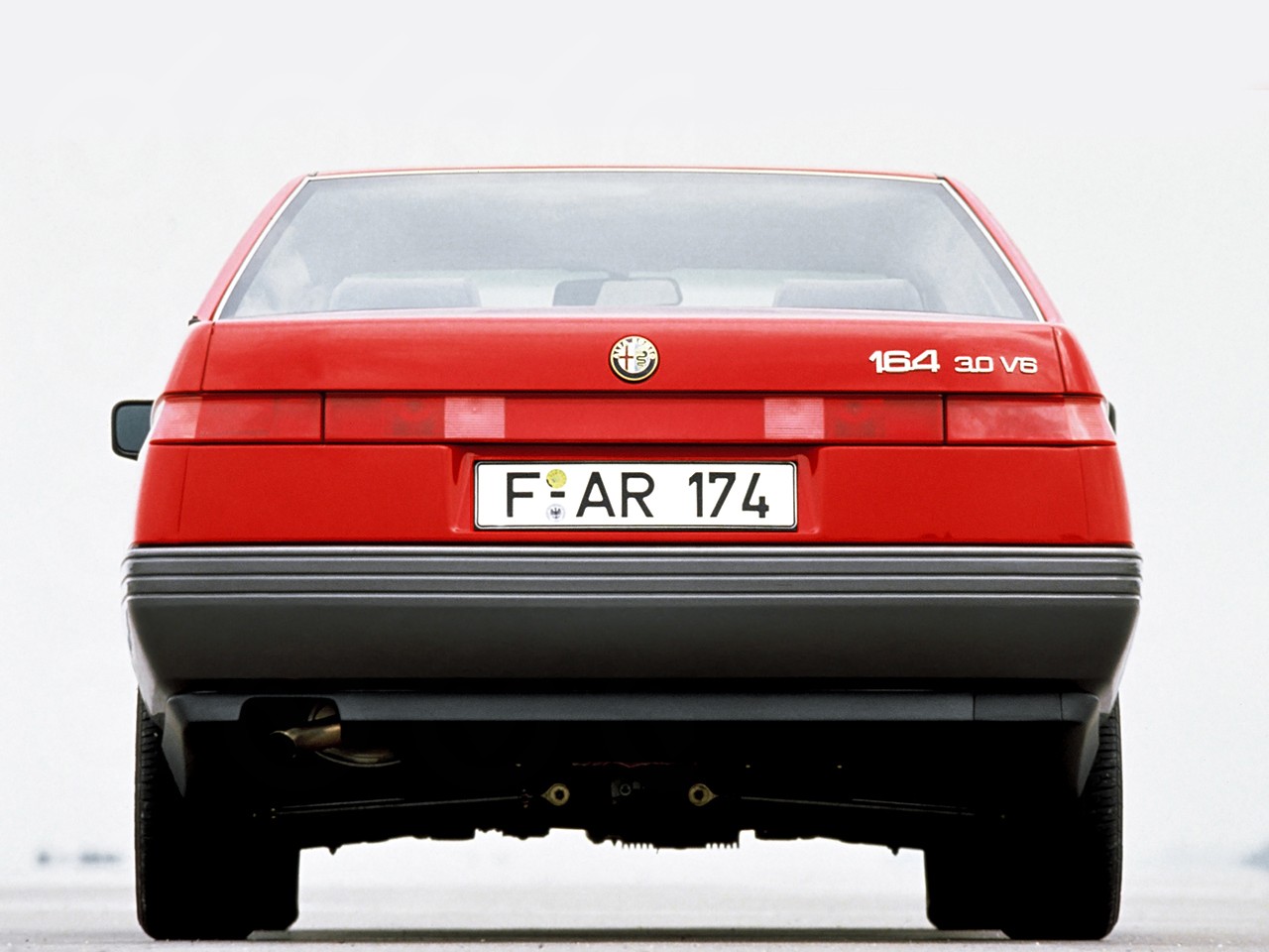 Images: Alfa Romeo 164 (1989-92)