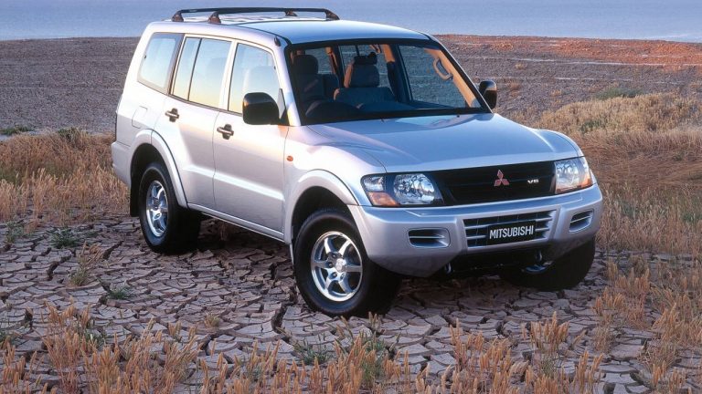 Review: Mitsubishi Mk.3 Pajero (2000-06) – Australian Car.Reviews